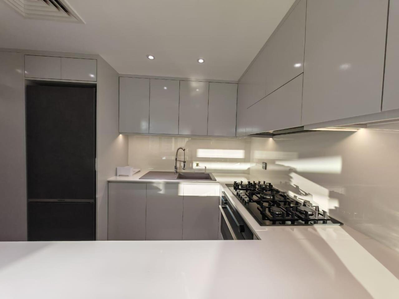 2 Bedroom Front Dubai