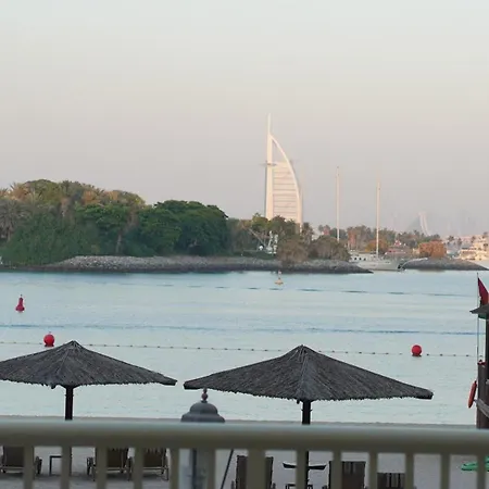 2 Bedroom Beach Front Apartment Dubai Exterior photo